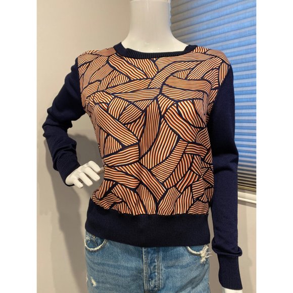 DVF ORLA NAVY MERINO WOOL AND SILK FRONT SWEATER - Picture 2 of 7